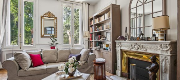 3 bedrooms Apartment in Bordeaux, France No. 352833 2