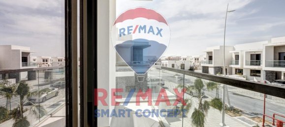 Moradia em banda T3 em Yas Island, UAE N.º 25260 9