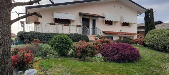Villa de 10 dormitorios en Pordenone, Italy No. 63999 4
