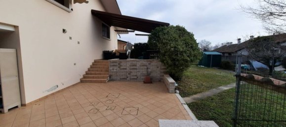 Villa de 10 dormitorios en Pordenone, Italy No. 63999 12