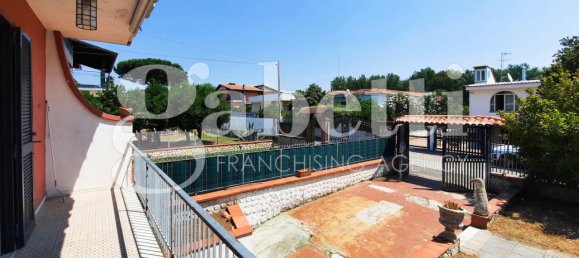 Вилла с 6 комнатами в Джульяно ин Кампанья, Италия № 13107 24