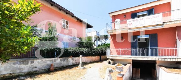 Вилла с 6 комнатами в Джульяно ин Кампанья, Италия № 13107 7