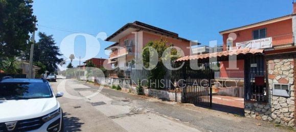 Вилла с 6 комнатами в Джульяно ин Кампанья, Италия № 13107 4