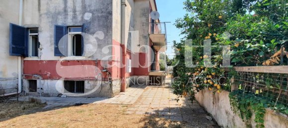 Вилла с 6 комнатами в Джульяно ин Кампанья, Италия № 13107 13