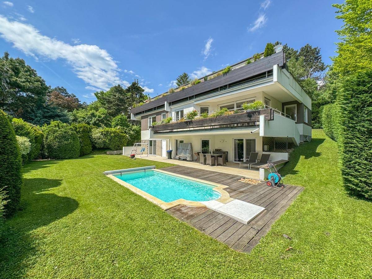 9-Zimmer Villa in Währing, Austria, Nr. 40105