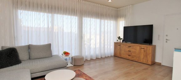 3 bedrooms Villa in Alicante, Spain No. 176109 6