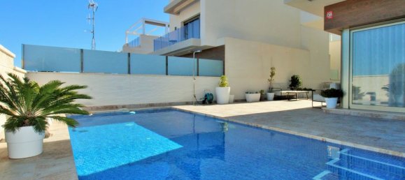 3 bedrooms Villa in Alicante, Spain No. 176109 4