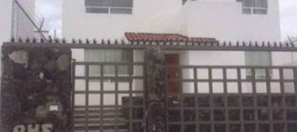 Casa de 3 dormitorios en Querétaro, Mexico No. 181958 2