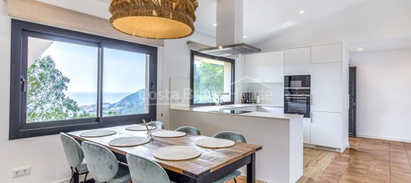 3 bedrooms Townhouse in Begur, Spain No. 154029 19