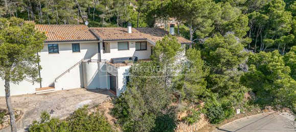 3 bedrooms Townhouse in Begur, Spain No. 154029 4