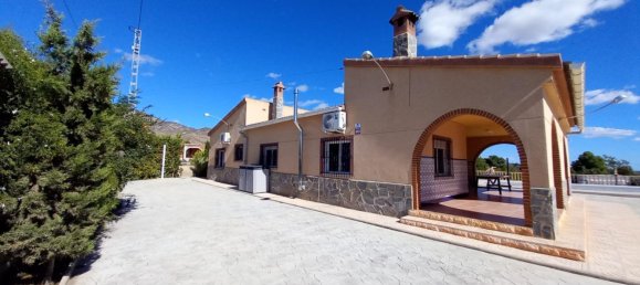 4 bedrooms Villa in Albatera, Spain No. 9800 6