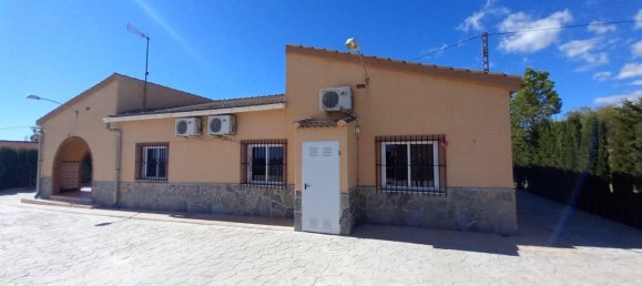 4 bedrooms Villa in Albatera, Spain No. 9800 8