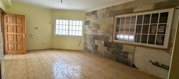 2 bedrooms Apartment in Aguimes, Spain No. 137643 4