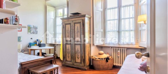 Villa T3 em Besana in Brianza, Italy N.º 72356 50