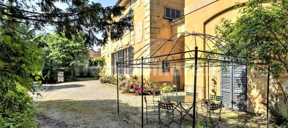 Villa T3 em Besana in Brianza, Italy N.º 72356 4