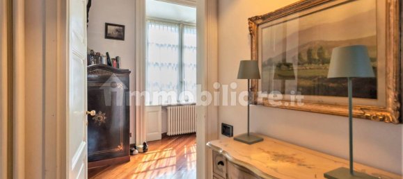 Villa T3 em Besana in Brianza, Italy N.º 72356 16