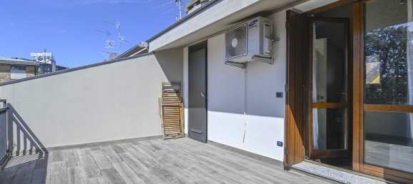 5 chambres Maison à Bergamo, Italy No. 380820 44