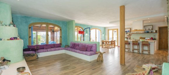 3 bedrooms Villa in Es Mercadal, Spain No. 287146 5