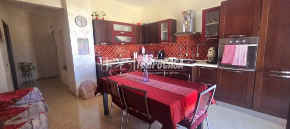 2 Schlafzimmer Wohnung in Nola, Italy, Nr. 9369 5