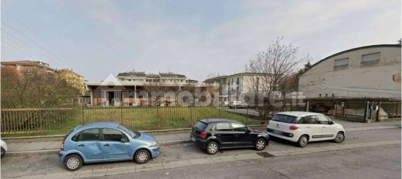 Escritório de 3 divisões em Crema, Italy N.º 5055 5