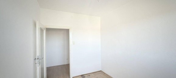 3غرفة شقة في St. Polten, Austria رقم 257143 9