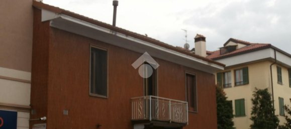 Casa T2 em Rozzano, Italy N.º 24819 34