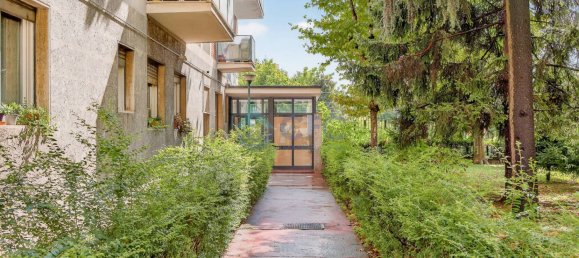 1 bedroom Apartment in Milan, Italy No. 362150 25