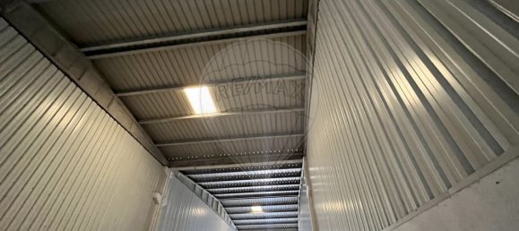 Almacén en Samora Correia, Portugal 417 m² No. 67140 9