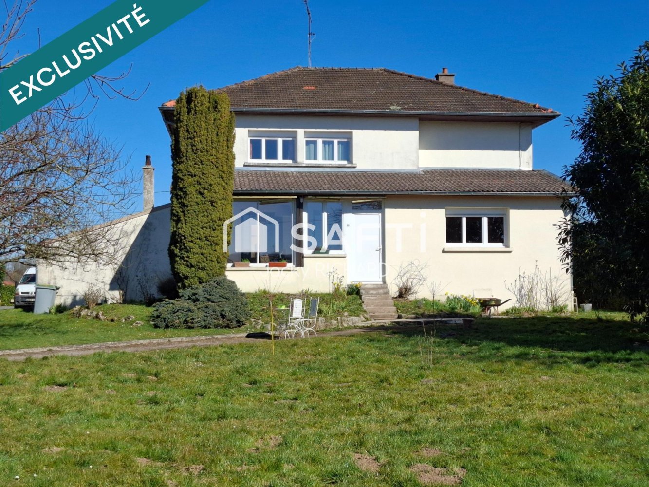 6 bedrooms House in Doulcon, France No. 44687