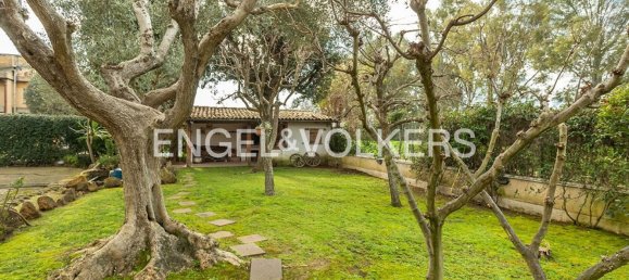 8-Zimmer Villa in Rome, Italy, Nr. 132740 8