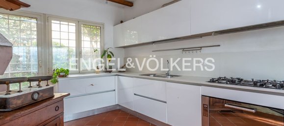 8-Zimmer Villa in Rome, Italy, Nr. 132740 35