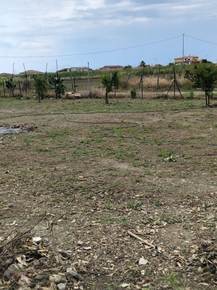 1500m² Land in Crotone, Italy No. 308873
