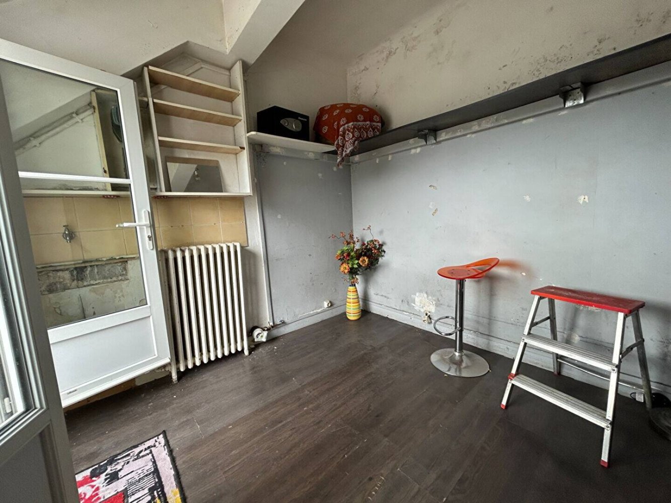 Studio in Paris, France, Nr. 137276