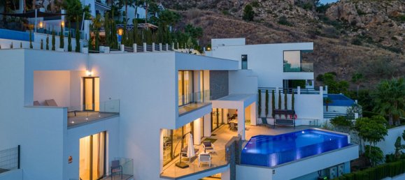 4 Schlafzimmer Villa in Benalmadena, Spain, Nr. 31299 19