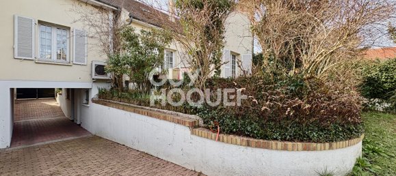 5 bedrooms House in Maisons-Alfort, France No. 136662 3