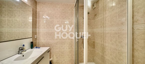 5 bedrooms House in Maisons-Alfort, France No. 136662 12