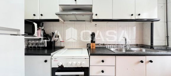 3 chambres Appartement à Badalona, Spain No. 145911 16