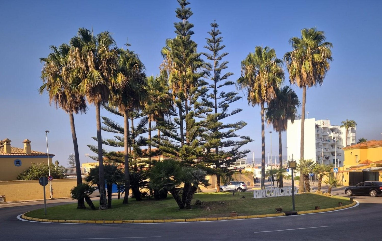 4 bedrooms House in Cadiz, Spain No. 261643