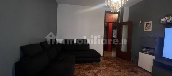 Apartamento de 3 dormitorios en Asti, Italy No. 225920 7