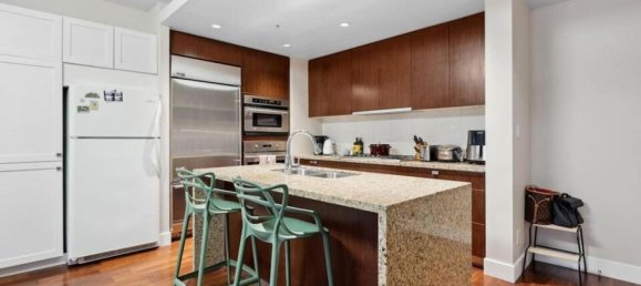 3 bedrooms House in British Columbia, Canada No. 1256 9