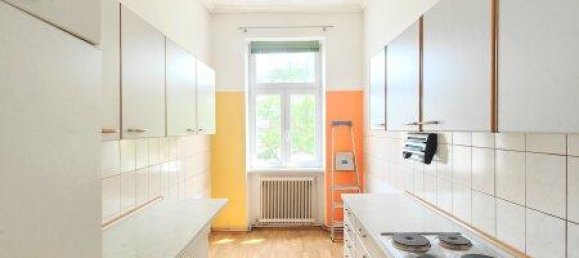3 rooms Commercial property in Vienna, Austria No. 261853 8