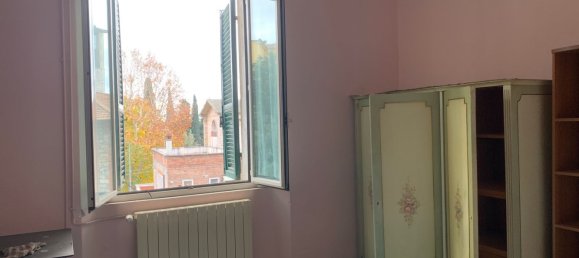 3 rooms Apartment in Perugia, Italy No. 50338 3