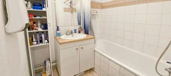 Apartamento de 2 dormitorios en Lievin, France No. 315632 5