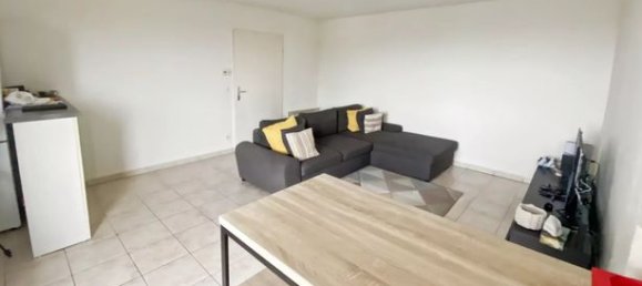 Apartamento de 2 dormitorios en Lievin, France No. 315632 8