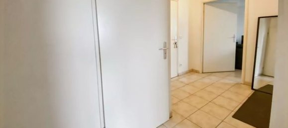 Apartamento de 2 dormitorios en Lievin, France No. 315632 7