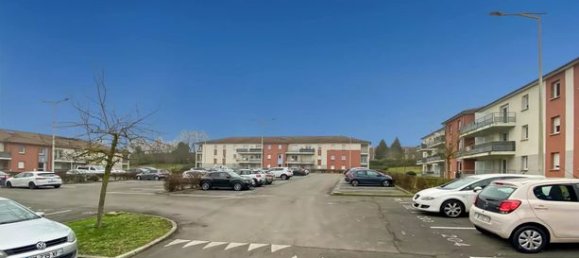 Apartamento de 2 dormitorios en Lievin, France No. 315632 10