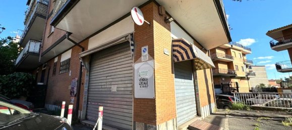 Imóvel comercial de 1 divisão em Rome, Italy N.º 63110 17
