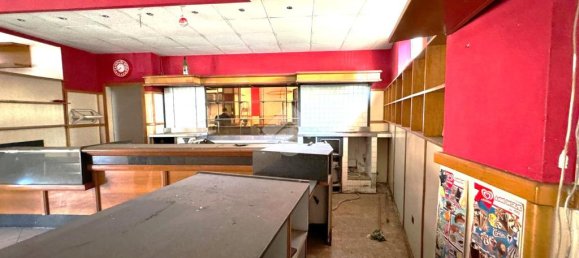 Imóvel comercial de 1 divisão em Rome, Italy N.º 63110 7