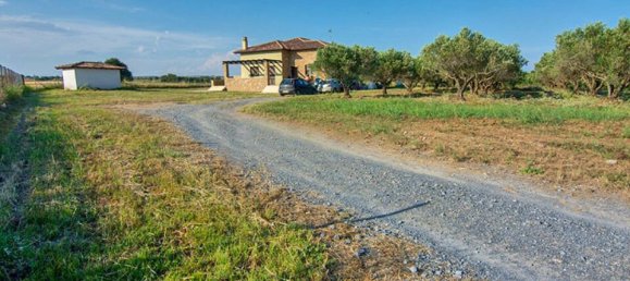 3 bedrooms Commercial property in Epanomi, Greece No. 5594 3