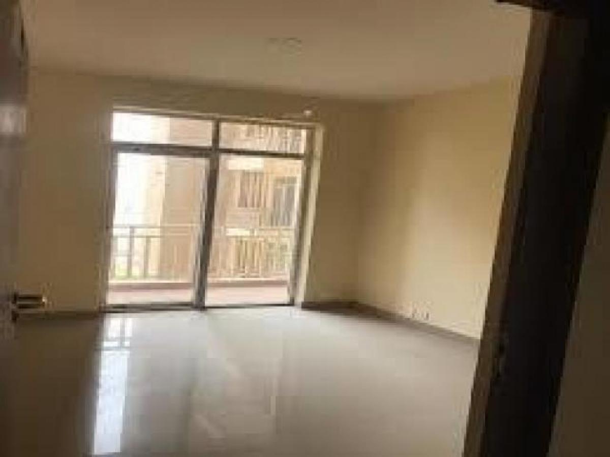 3 bedrooms House in Gurgaon, India No. 2045